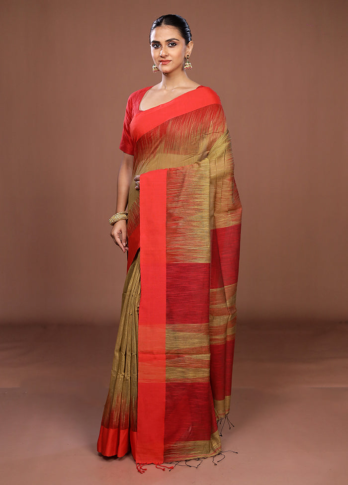 Cream Matka Silk Saree With Blouse Piece