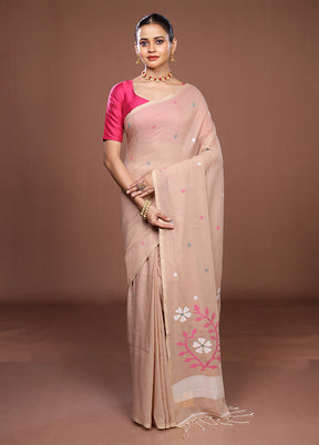 Cream Matka Silk Saree With Blouse Piece