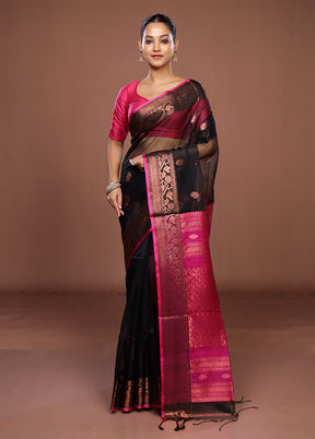 Black Matka Silk Saree With Blouse Piece