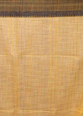 Yellow Matka Silk Saree With Blouse Piece
