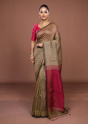 Grey Handloom Matka Pure Silk Saree With Blouse Piece
