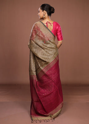 Grey Handloom Matka Pure Silk Saree With Blouse Piece