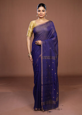 Blue Matka Silk Saree With Blouse Piece