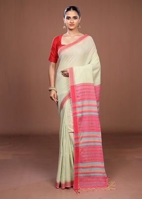 Green Matka Silk Saree With Blouse Piece