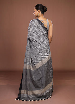 Black Matka Silk Saree With Blouse Piece