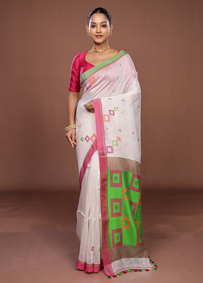 White Linen Silk Saree With Blouse Piece