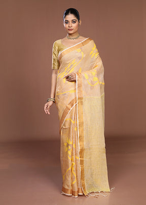 Cream Handloom Matka Pure Silk Saree With Blouse Piece