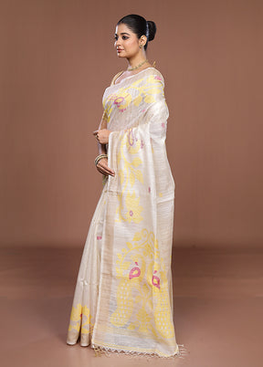 White Handloom Matka Pure Silk Saree With Blouse Piece