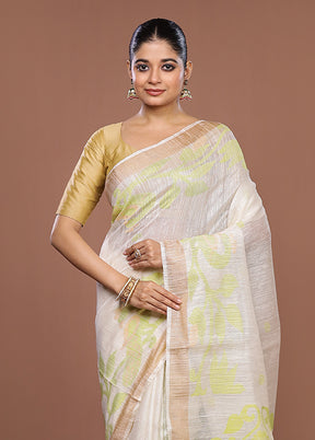 White Handloom Matka Pure Silk Saree With Blouse Piece