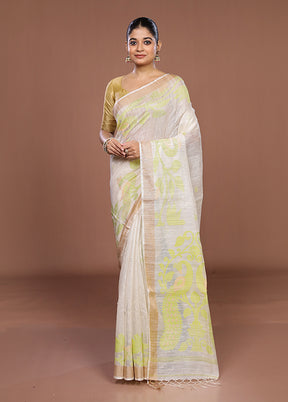 White Handloom Matka Pure Silk Saree With Blouse Piece