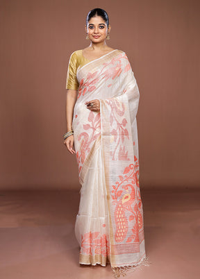 White Handloom Matka Pure Silk Saree With Blouse Piece