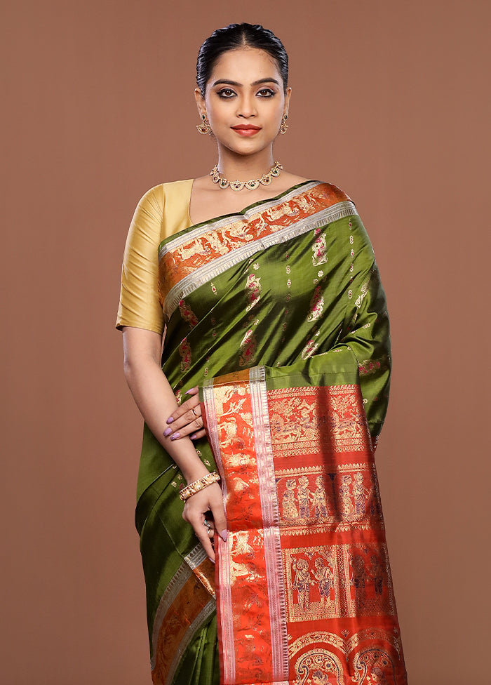 Orange Handloom Swarnachuri Pure Silk Saree With Blouse Piece