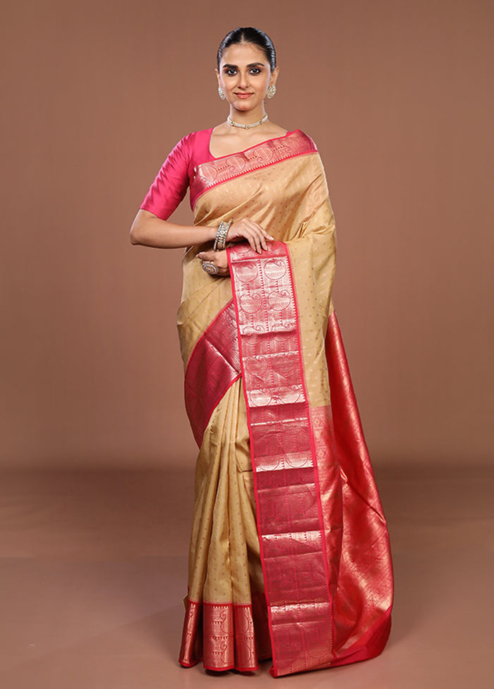Cream Handloom Kanchipuram Pure Silk Saree With Blouse Piece