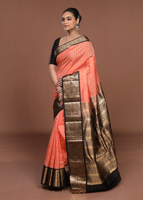 Peach Handloom Kanchipuram Pure Silk Saree With Blouse Piece