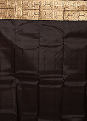 Peach Handloom Kanchipuram Pure Silk Saree With Blouse Piece