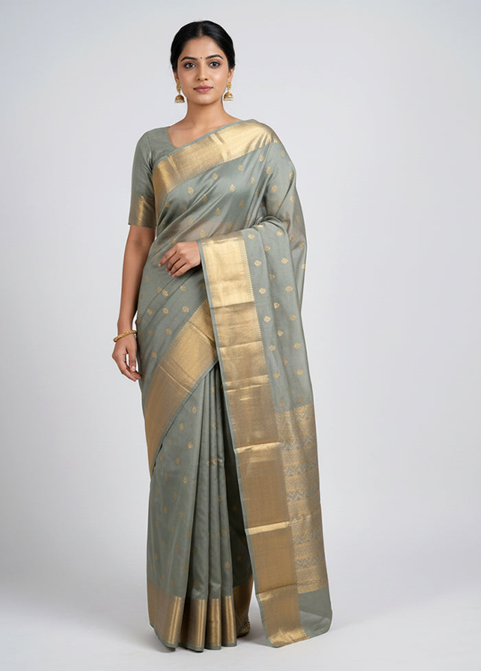 Grey Handloom Kanjivaram Pure Silk Saree With Blouse Piece