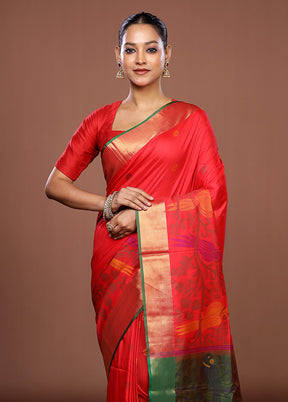 Red Dupion Silk Saree With Blouse Piece