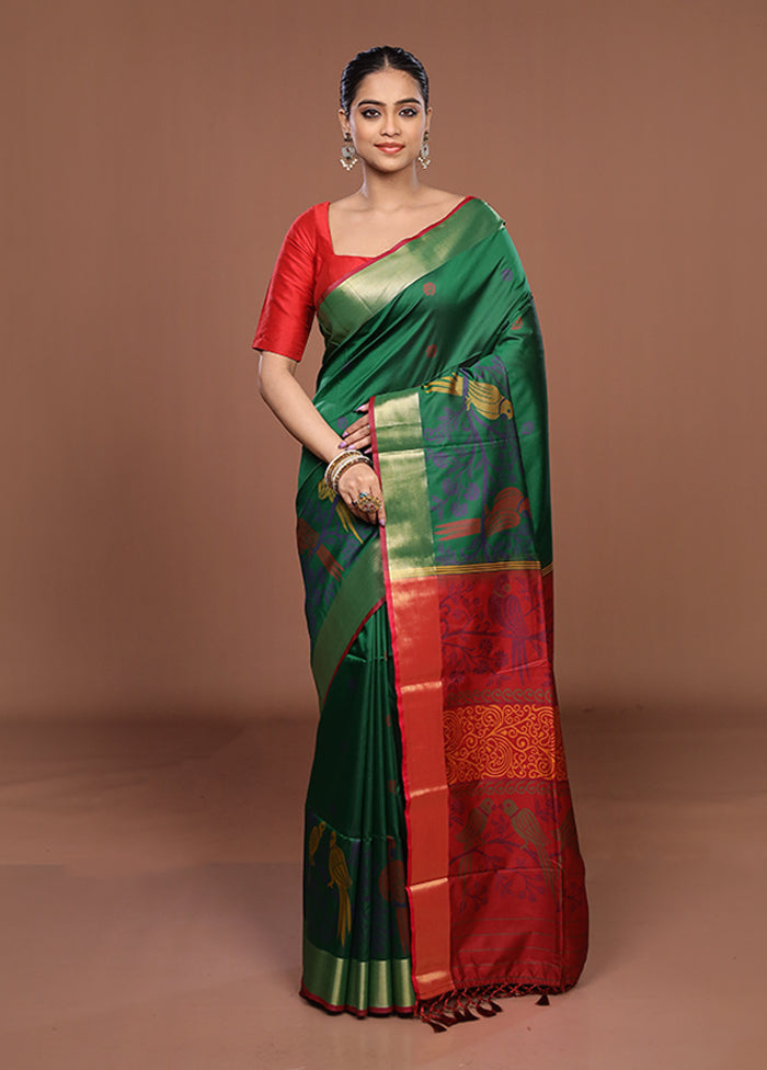 Green Dupion Silk Saree With Blouse Piece