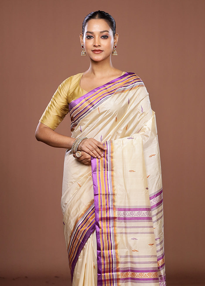 White Garad Silk Saree Without Blouse Piece
