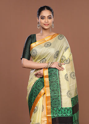 Cream Printed Silk Saree Without Blouse Piece