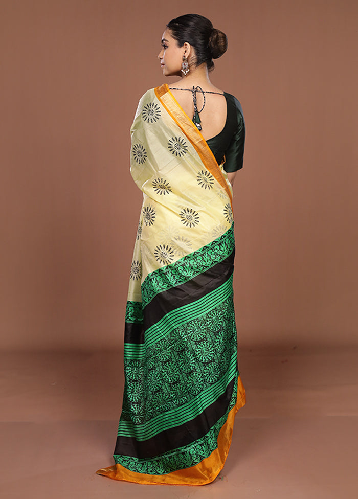 Cream Printed Silk Saree Without Blouse Piece