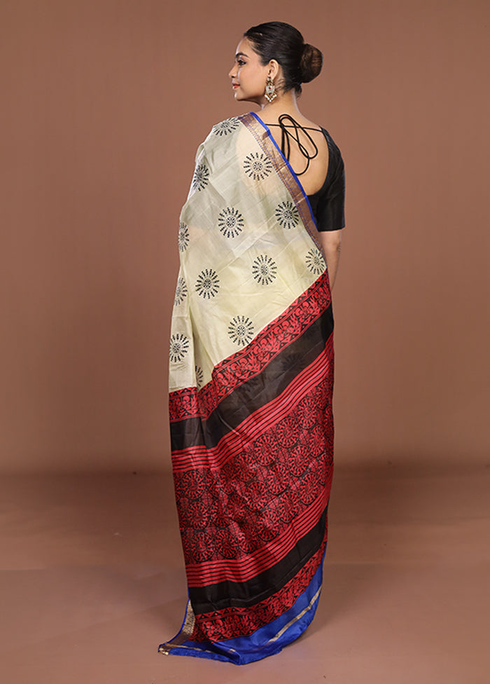 Cream Printed Silk Saree Without Blouse Piece