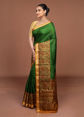 Green Printed Pure Silk Saree Without Blouse Piece