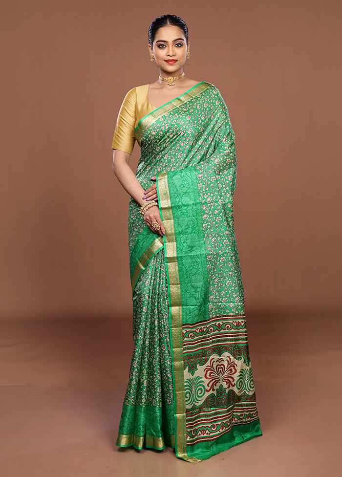 Green Printed Silk Saree Without Blouse Piece