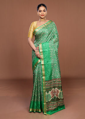 Green Printed Silk Saree Without Blouse Piece