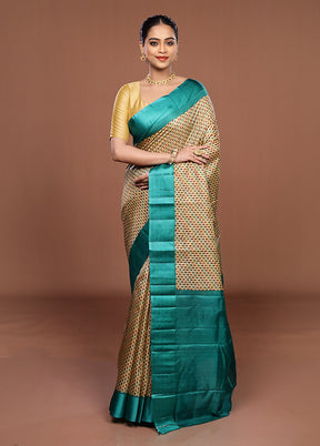 Cream Printed Silk Saree Without Blouse Piece