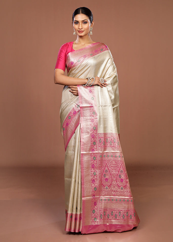 Gold Handloom Kanjivaram Pure Silk Saree With Blouse Piece