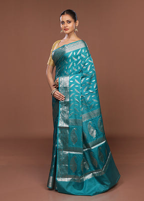 Green Dupion Silk Saree With Blouse Piece