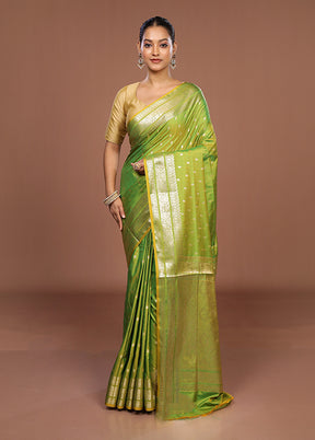 Green Uppada Silk Saree With Blouse Piece