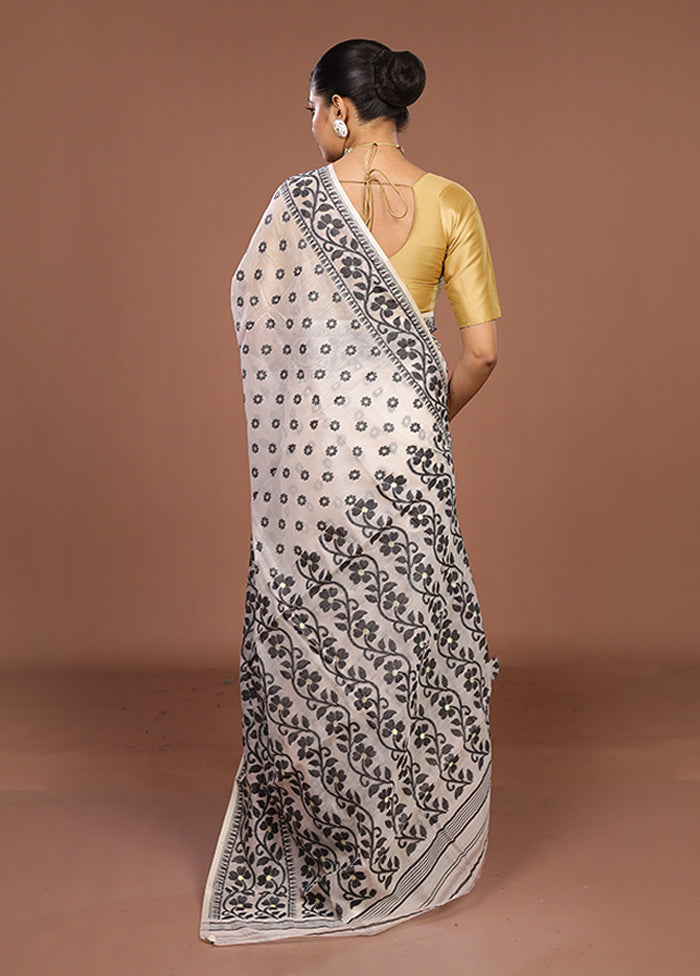 White Jamdani Cotton Saree Without Blouse Piece
