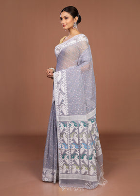Grey Matka Silk Saree With Blouse Piece