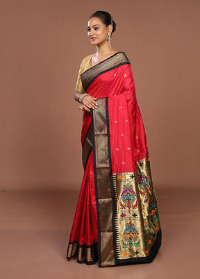Red Handloom Kanchipuram Pure Silk Saree With Blouse Piece