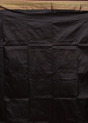 Red Handloom Kanchipuram Pure Silk Saree With Blouse Piece