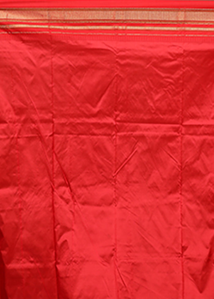 White Handloom Kanjivaram Pure Silk Saree With Blouse Piece