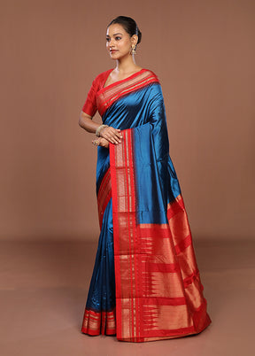 Blue Handloom Kanjivaram Pure Silk Saree With Blouse Piece
