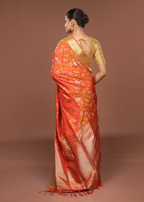 Red Kanjivaram Silk Saree With Blouse Piece