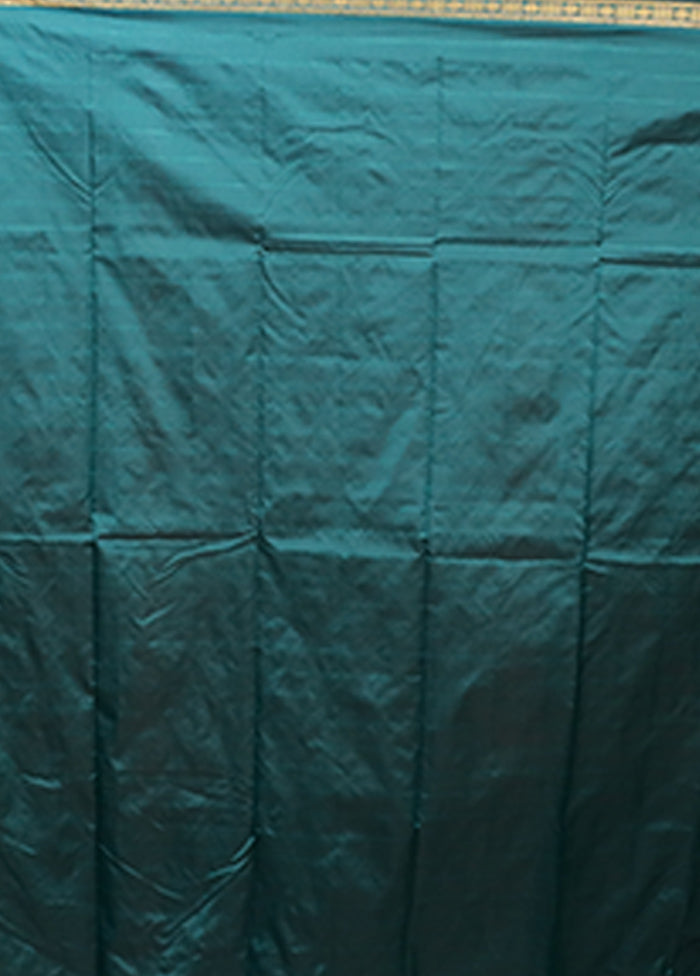 Green Kanjivaram Silk Saree With Blouse Piece