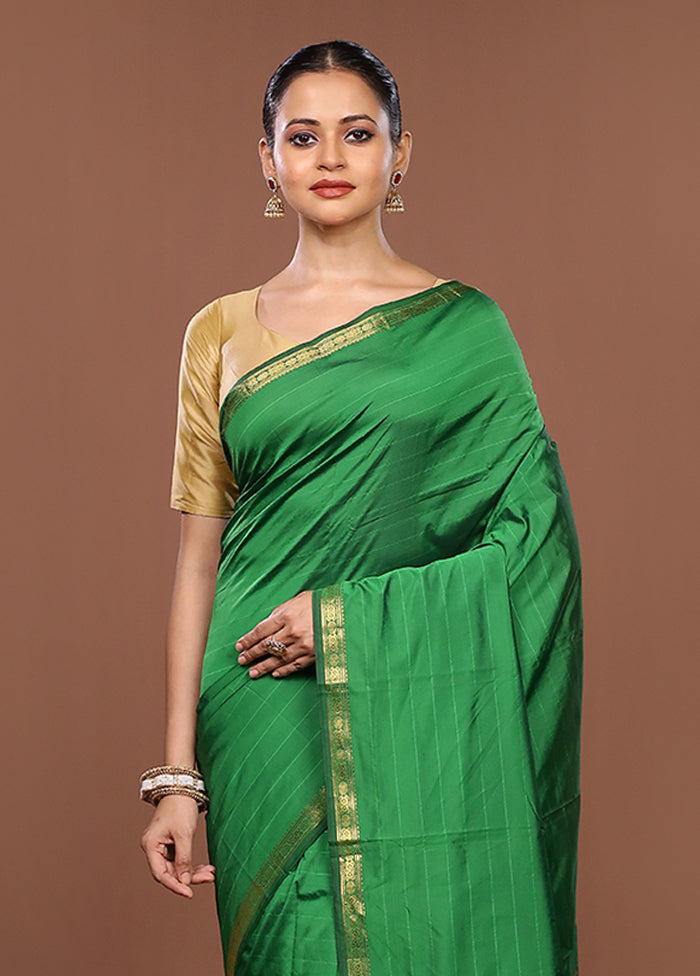 Green Kanjivaram Silk Saree With Blouse Piece