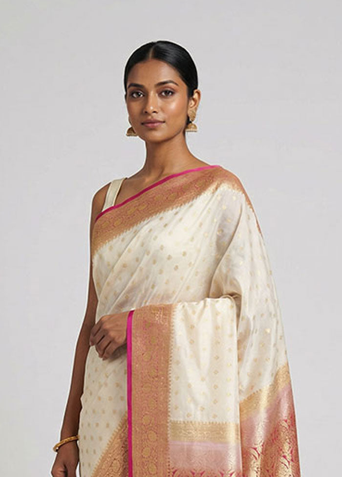 White Banarasi Silk Saree With Blouse Piece