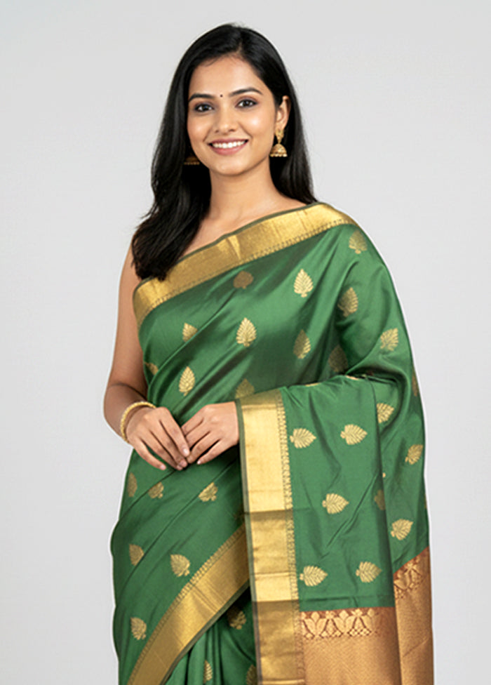 Green Kanjivaram Silk Saree With Blouse Piece