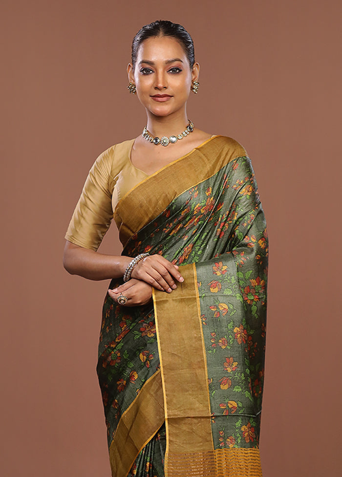 Green Handloom Tussar Pure Silk Saree With Blouse Piece