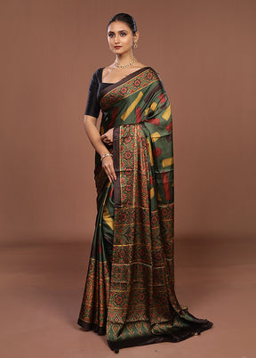 Green Printed Silk Saree Without Blouse Piece