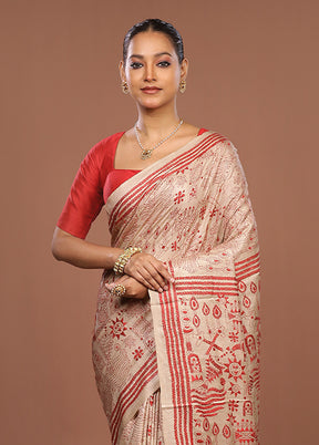 Cream Handloom Kantha Stitch Pure Silk Saree With Blouse Piece