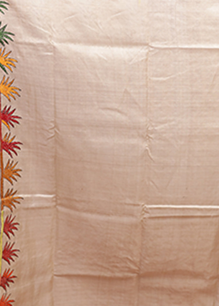 Cream Handloom Kantha Stitch Pure Silk Saree With Blouse Piece