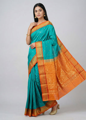 Blue Handloom Kanjivaram Pure Silk Saree With Blouse Piece