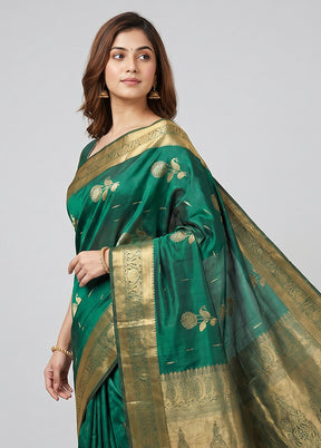 Green Kanjivaram Silk Saree With Blouse Piece